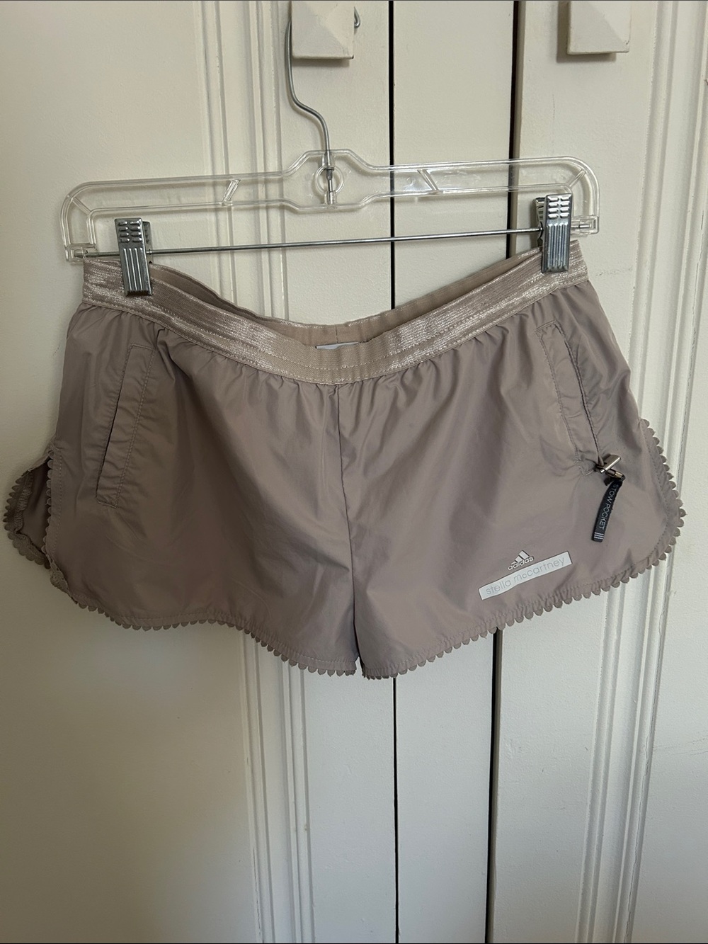 Adidas by Stella McCartney Scallop-Hem Athletic Shorts in Taupe with liner